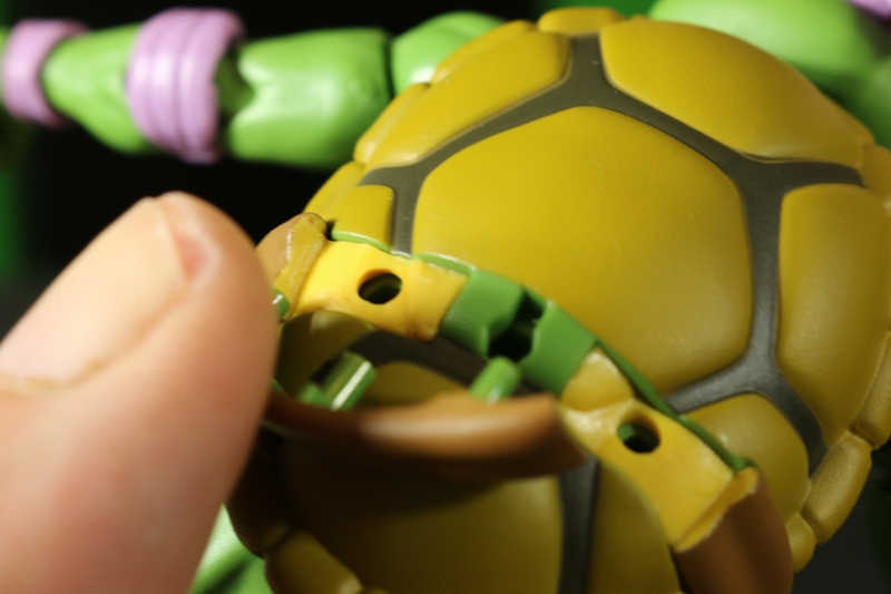 Taking off the smooth belt piece.